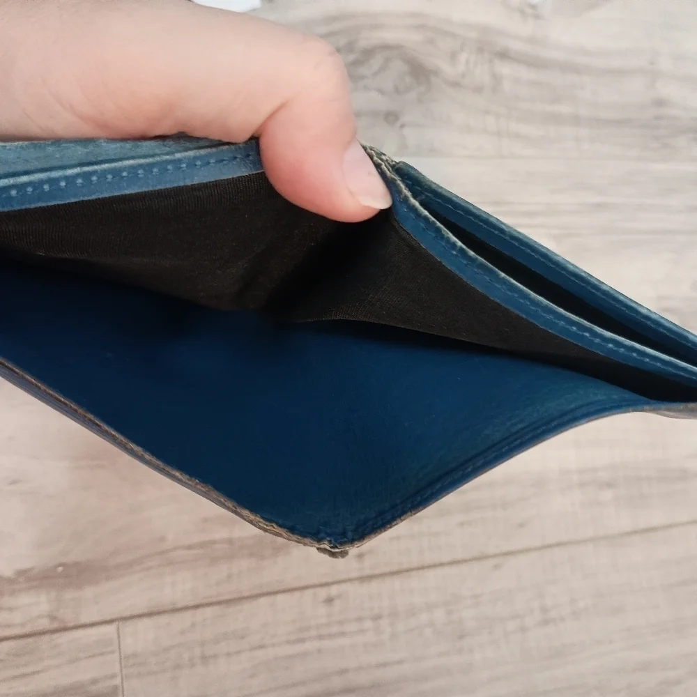 Authentic Louis Vuitton Epi Portefeuille Marco Wallet Purse Blue